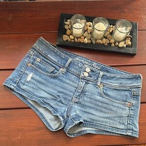 American Eagle Low Rise Denim Shorts - size 6